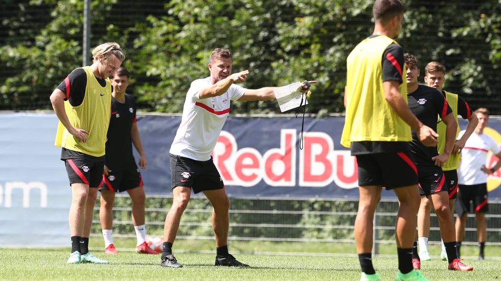 Alles neu unter Marsch? Leipzigs Trainer bringt den RB-Profis seine Ideen näher