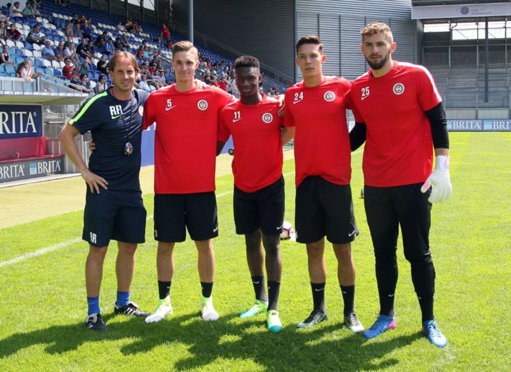 Agyemang Diawusie und Sören Reddemann wollen bei Wehen Wiesbaden Profis werden.
