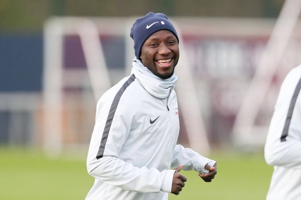 Naby Keita lacht bei RB Leipzig.