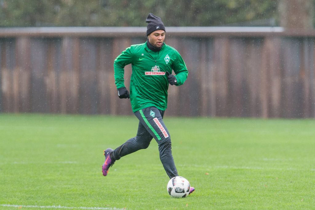 Serge Gnabry wird in Leipzig dabei sein.