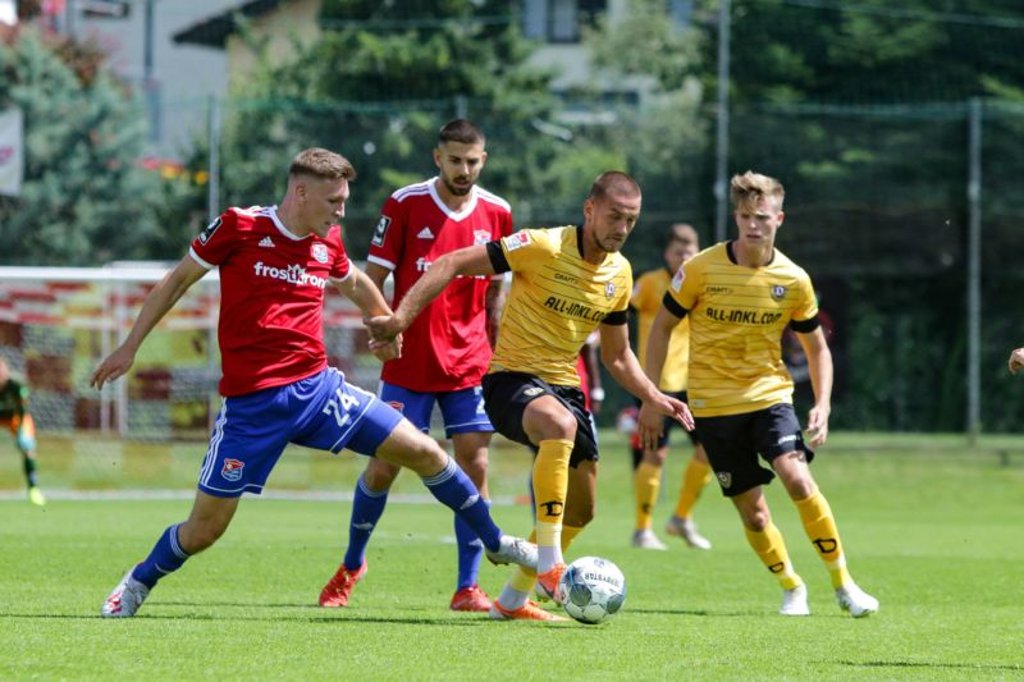 Niclas Stierlin spielt bei der SpVgg Unterhaching vor.