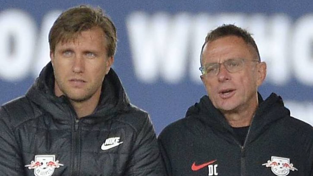 Wer wird der Neue auf Schalke? Markus Krösche oder Ralf Rangnick (r.)