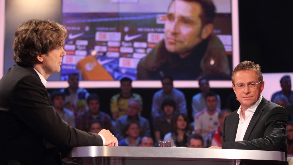 Ralf Rangnick wird als Nachfolger von Michael Preetz und Trainer Bruno Labbadia bei Hertha BSC Berlin gehandelt. (Archivfoto)