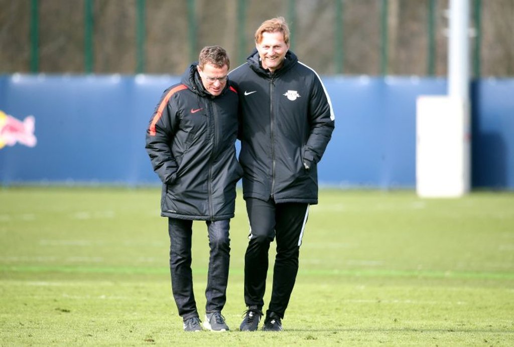 Ralf Rangnick und Ralph Hasenhüttl freuen sich, einen so wertvollen Spieler wie Timo Werner im kader zu haben.