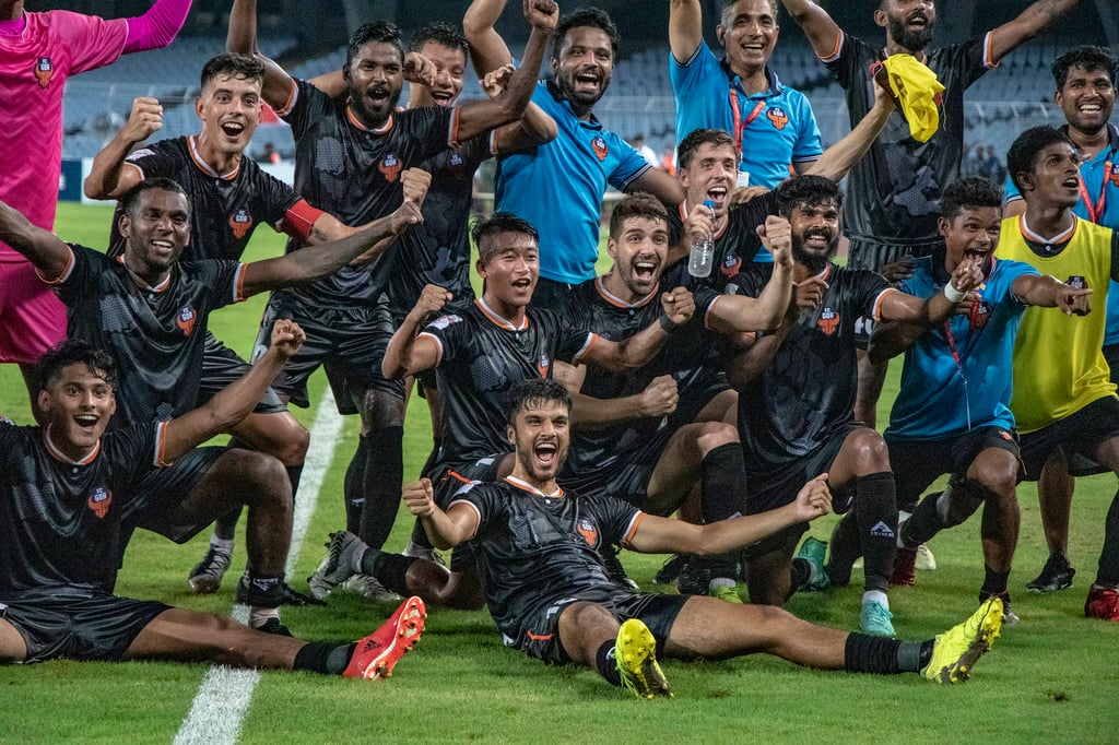 Glückliche Sieger: Der FC Goa bezwang den Mohammedan Sporting Club und gewann bei der 130. Ausgabe zum ersten Mal den Durand Cup, das älteste und traditionsreichste Fußball-Turnier in Asien. 