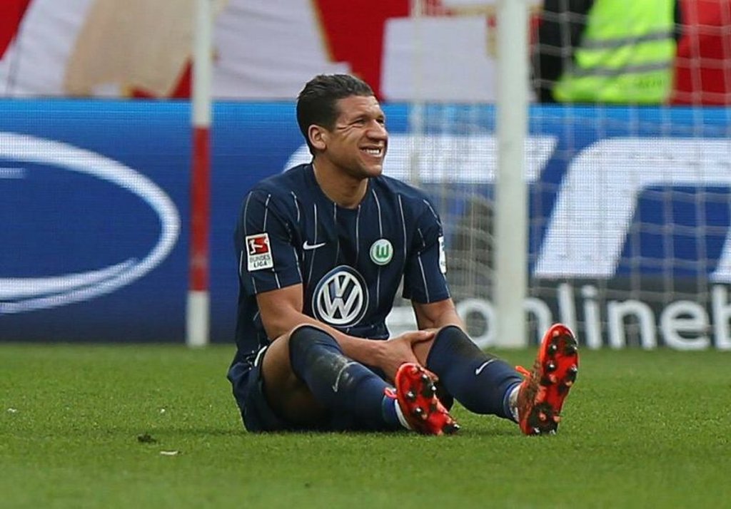 Für Jeffrey Bruma war in Mainz in der zweiten Halbzeit verletzungsbedingt Schluss.