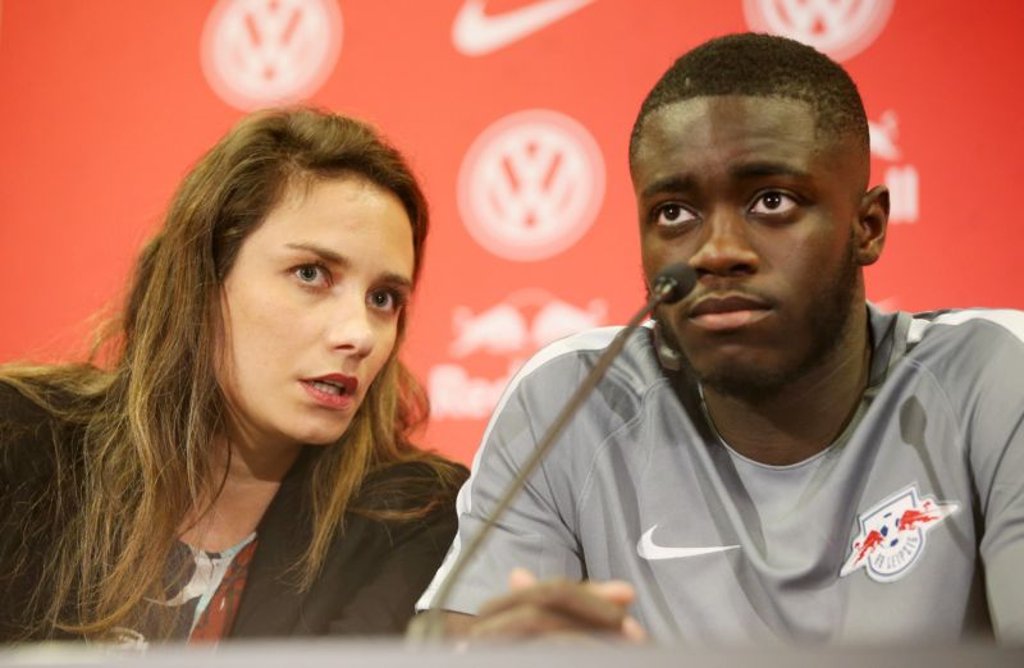 Raquel Rosa steht Spielern wie Dayot Upamecano bei RB Leipzig künftig nicht mehr zur Seite und wird durch Jens Andrei ersetzt.