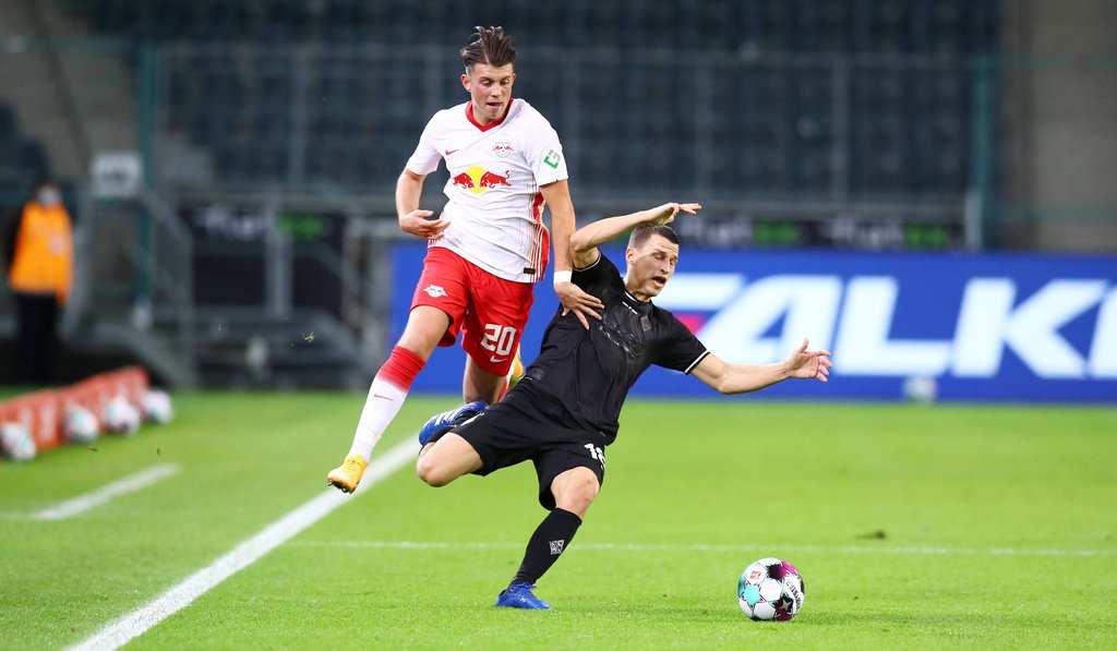 Lazar Samardzic konnte mit RB Leipzig nicht gegen Borussia Mönchengladbach gewinnen.