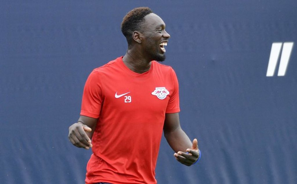 Darf sich Jean-Kevin Augustin über das Interesse verschiedener europäischer Klubs freuen? (Foto. imago images / opokupix)