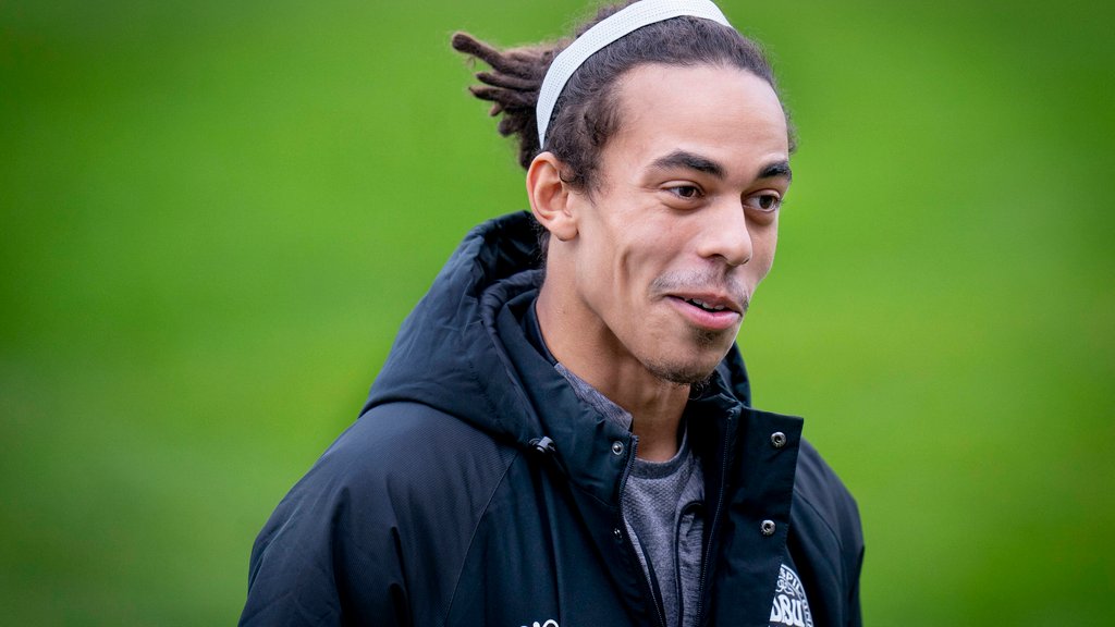 RB-Stürmer Yussuf Poulsen ist mit der dänischen Nationalmannschaft unterwegs.