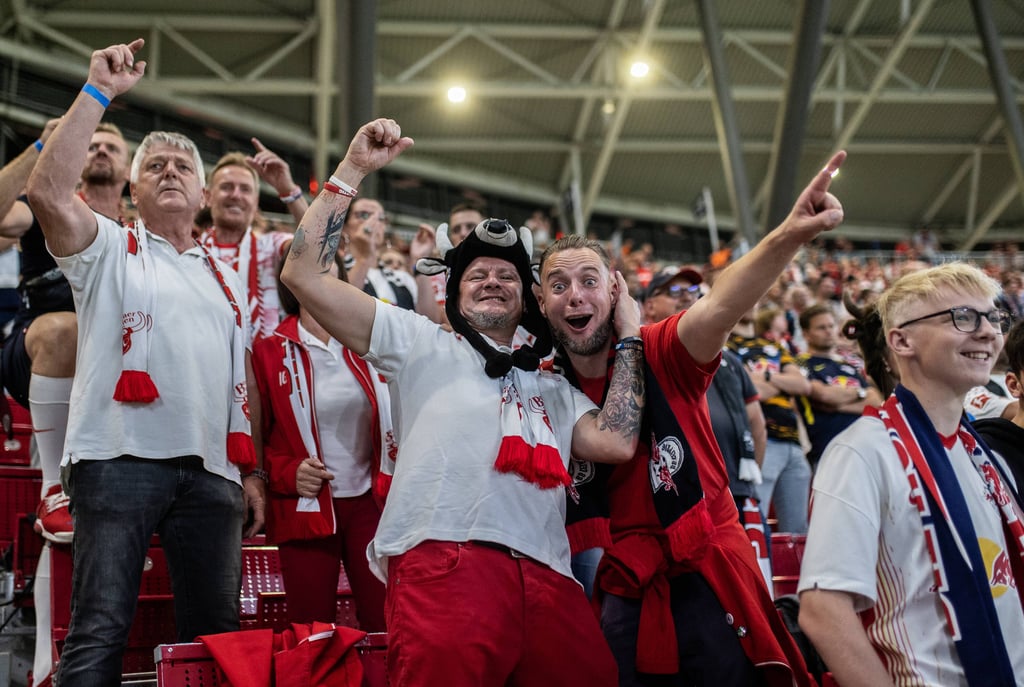 Fans von RB Leipzig beim Heimspiel gegen den VfB Stuttgart vor zwei Wochen.