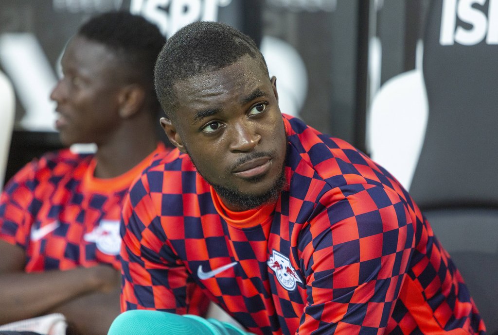 Yvon Mvogo hat bei RB Leipzig seinen Bankplatz sicher
