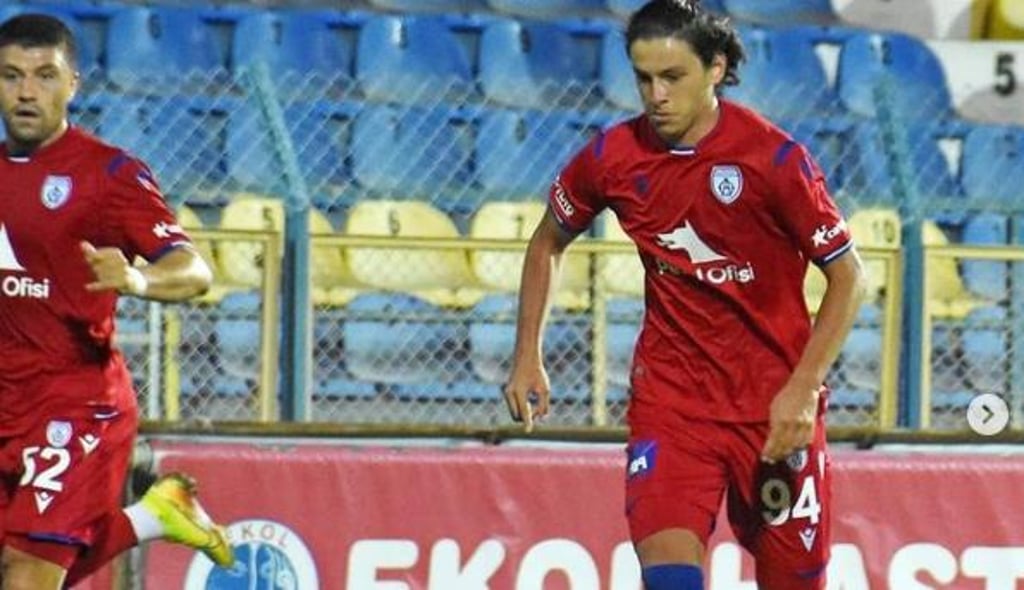 Enis Destan (r.) gilt als einer der vielversprechendsten türkischen Nachwuchsspieler.