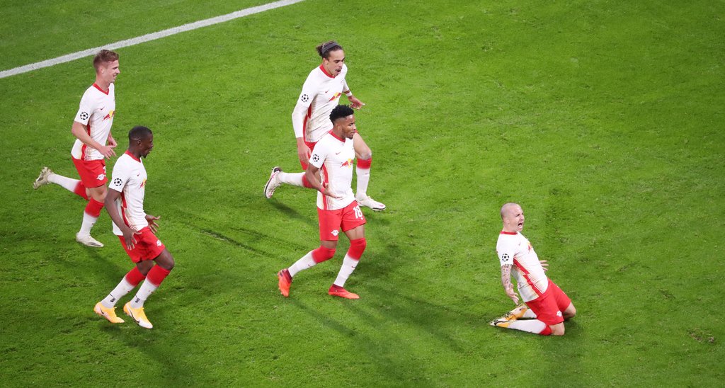 Doppeltorschütze Angeliño