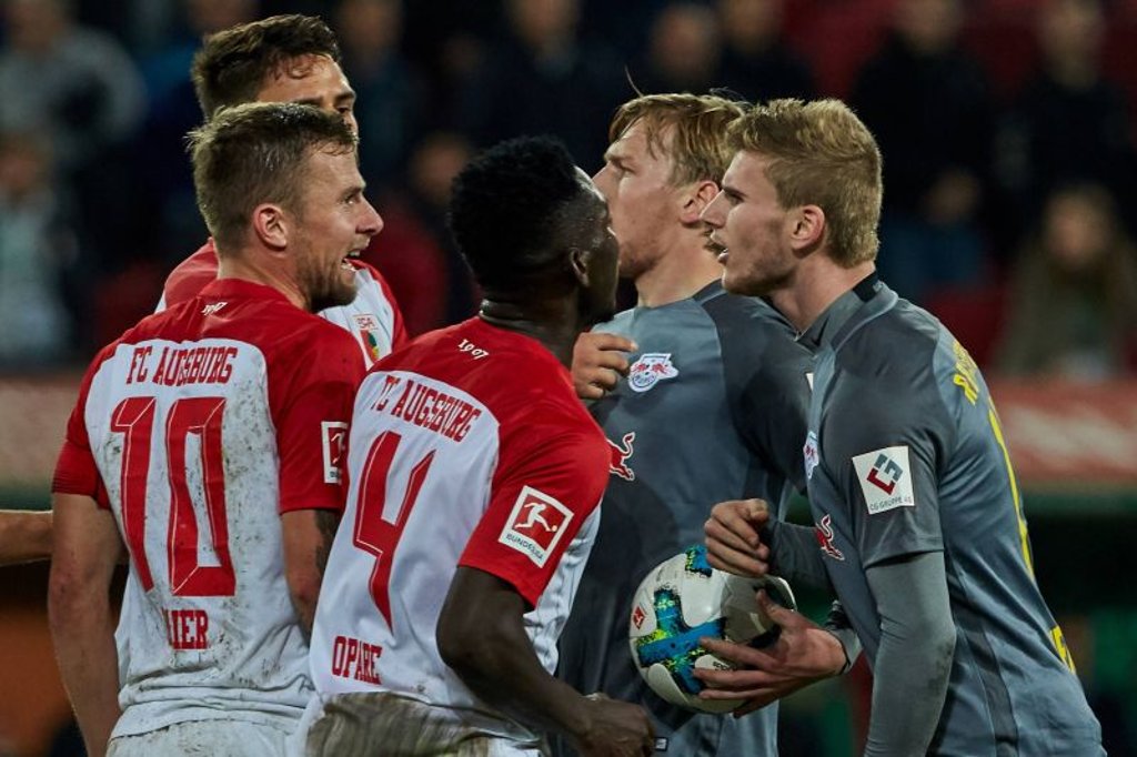 Reizfigur Daniel Baier (links,