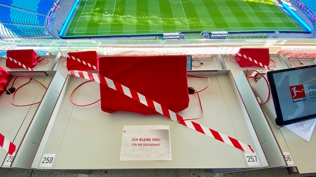 Leere Presseplätze in der Arena von RB Leipzig