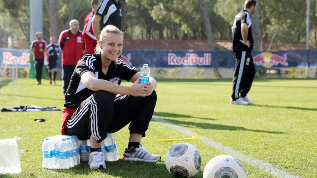 Anja Strobel wieder zurück bei RB Leipzig RBLive