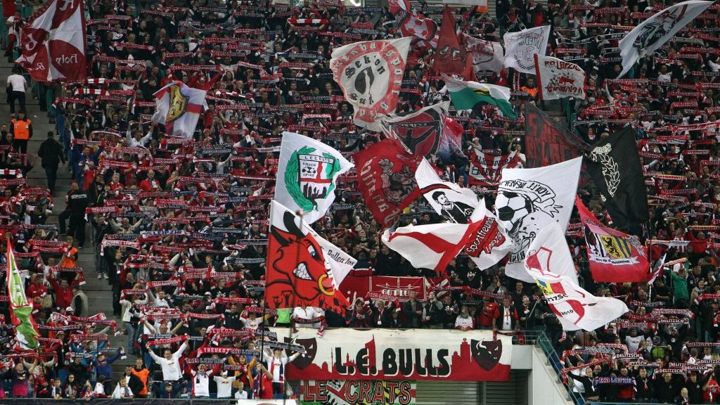 Uneins unterm Verbandsdach: Fans aus Sector B.