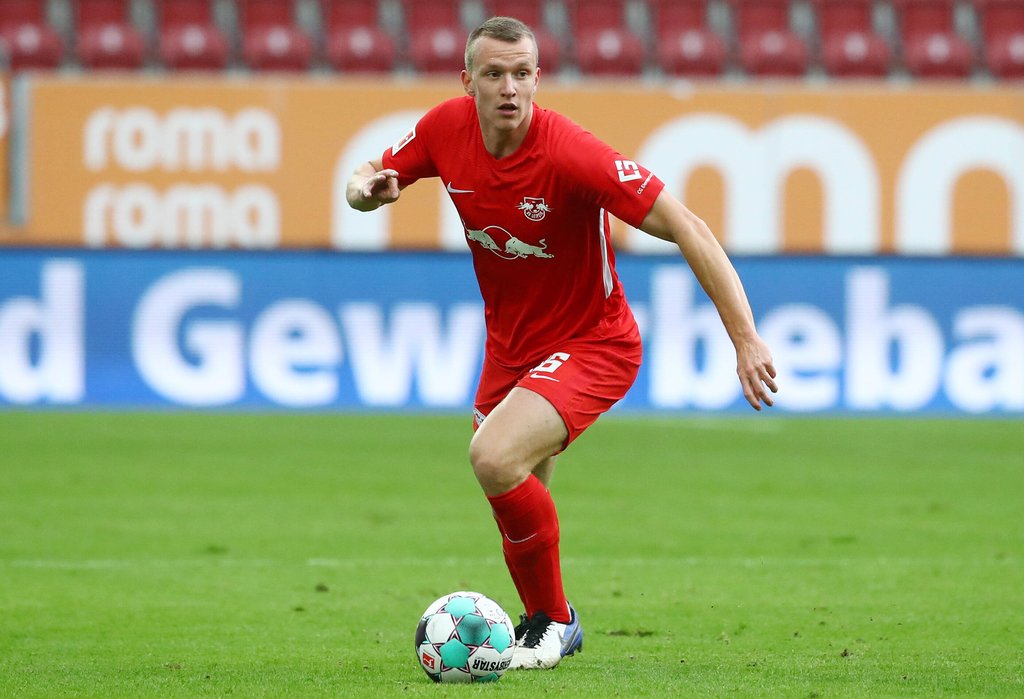 Lukas Klostermann wird am linken Knie operiert.