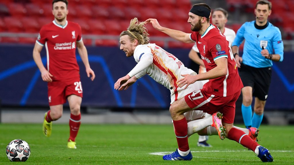 Harte Landung: Emil Forsberg