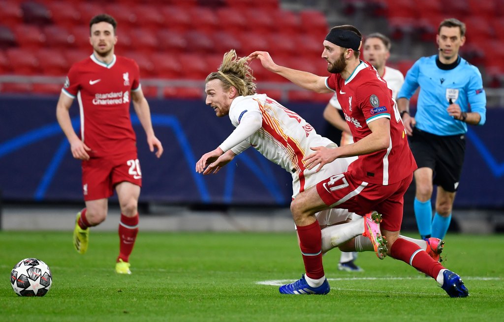 Harte Landung: Emil Forsberg