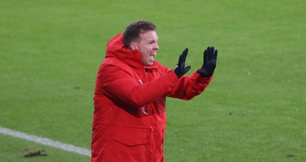 Signalfarbe Rot: Nagelsmann bläst zum Angriff.