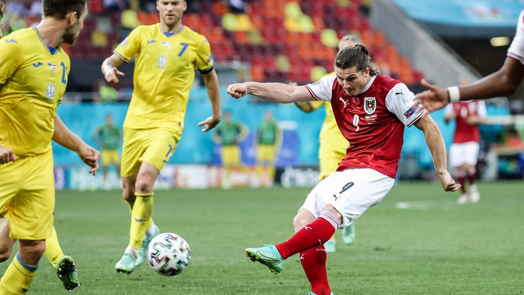 Marcel Sabitzer feiert mit Österreich den Einzug in die K.o.-Runde.