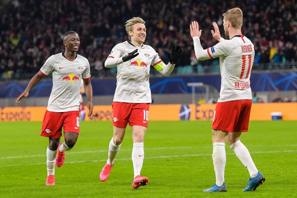 Endlich mal wieder ein Grund zum Jubeln für Emil Forsberg: Der Schwede erzielte den 3:0-Endstand im Champions-League-Achtelfinale gegen Tottenham Hotspur.