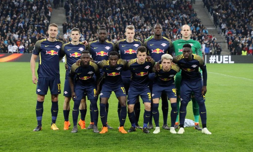Die Spieler von RB Leipzig durften vor dem Spiel gegen Olympique Marseille ein letztes Mal in die Kameras von Sport1 lächeln.