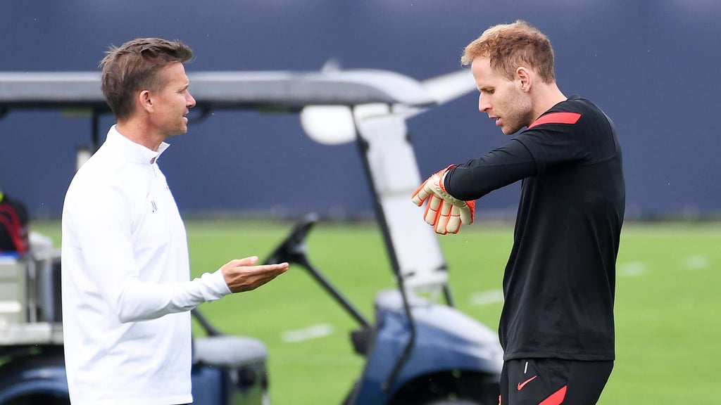 Jesse Marsch und Peter Gulacsi wurden positiv auf Corona getestet.