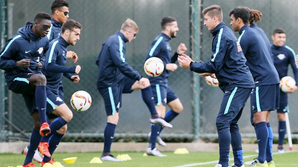 Bald wieder in der ersten Reihe? Idrissa Touré (links) und Vitaly Janelt (rechts).