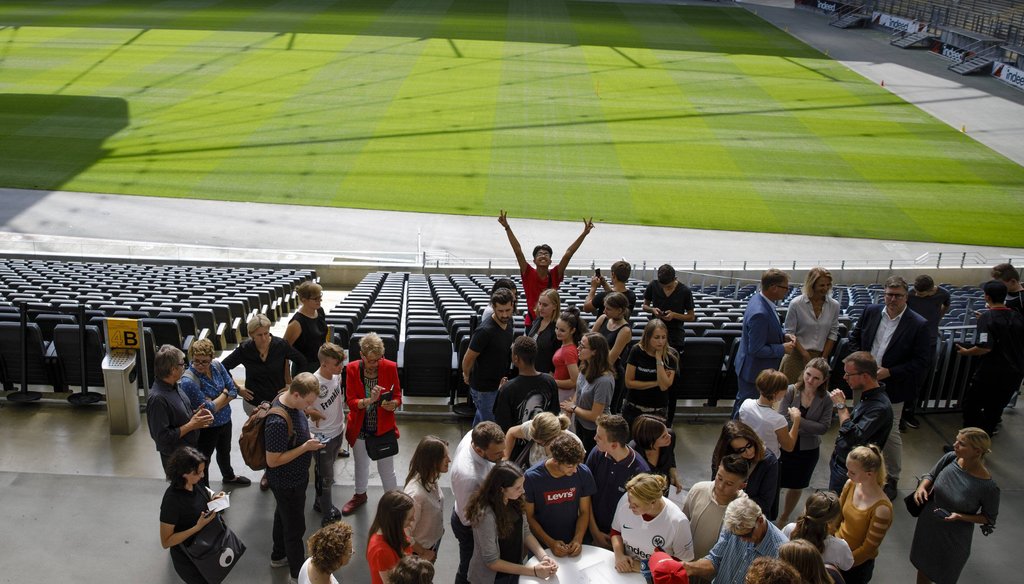 Stadien (hier Eintracht Frankfurt) werden als Bildungsort genutzt.