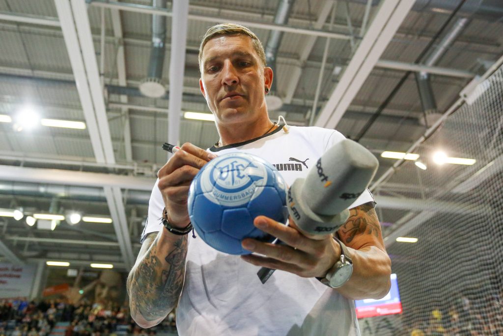 Im Handball kennt er sich aus, aber auch im Fußball ist er zu Haus: Stefan Kretzschmar.