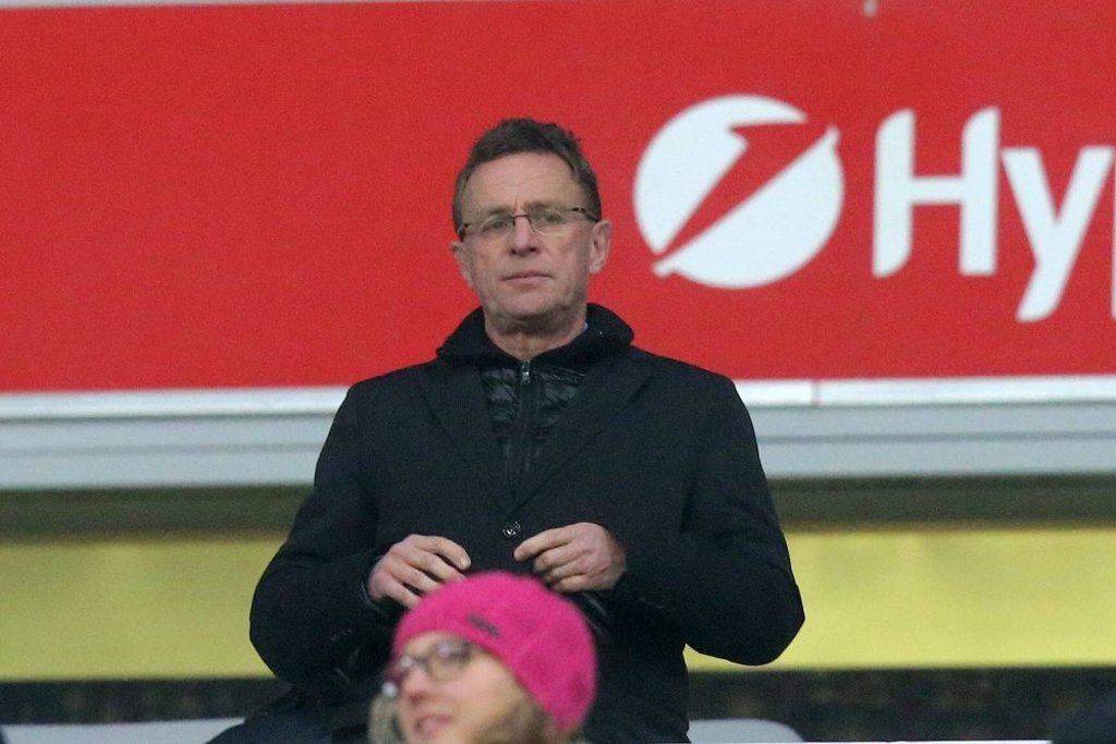 Ralf Rangnick kritisiert die Fehler gegen den FC Bayern München ungewohnt offen.