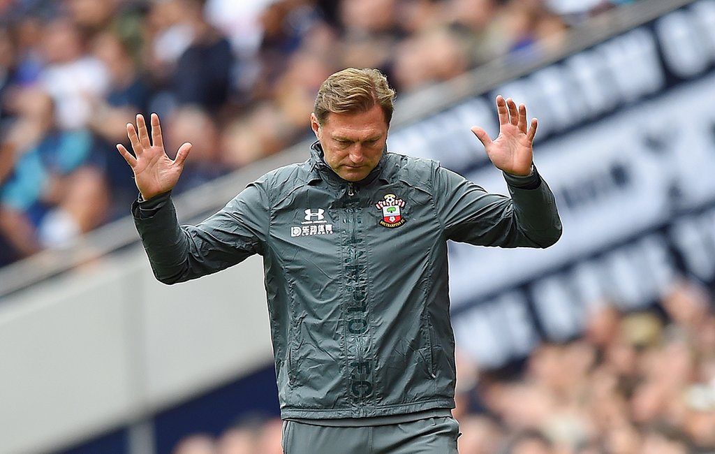 Ralph Hasenhüttl und seine Spieler spenden ihr Gehalt nach der Niederlage gegen Leicester City.