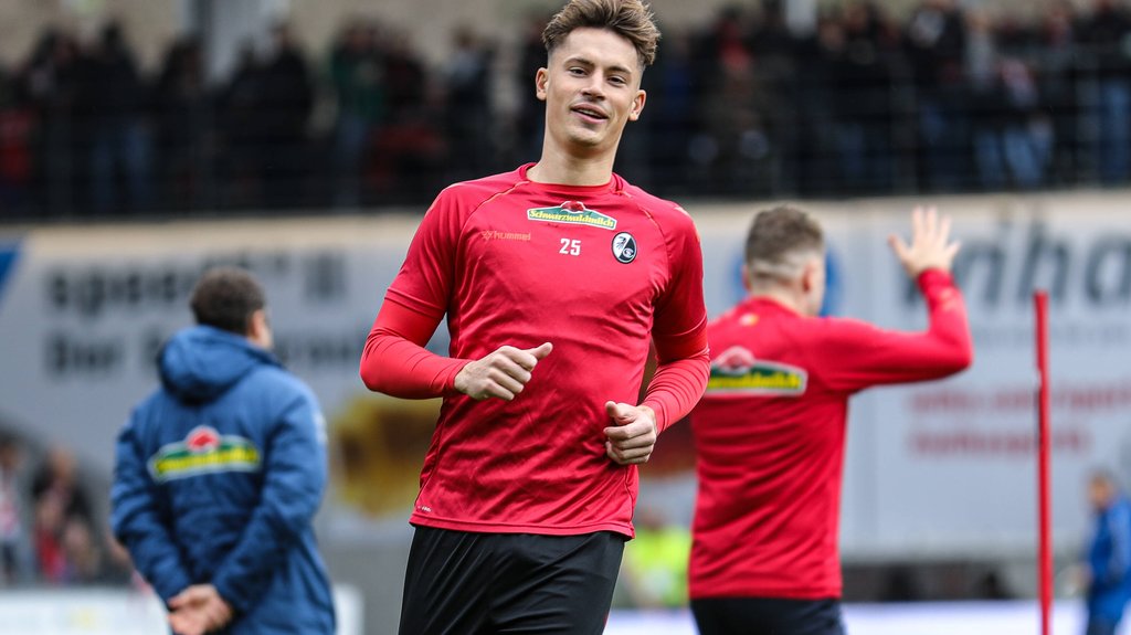 Robin Koch sollte schon im Winter vom SC Freiburg zu RB Leipzig geholt werden.