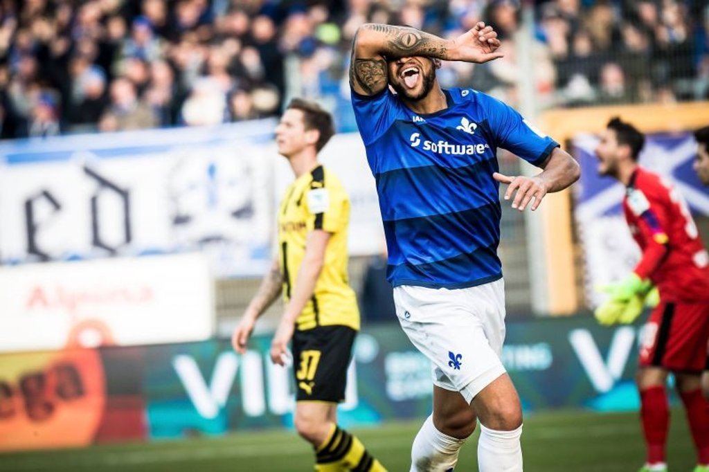 Terrence Boyd mit seinem „Zyklopen“-Jubel nach dem Führungstreffer gegen Borussia Dortmund.