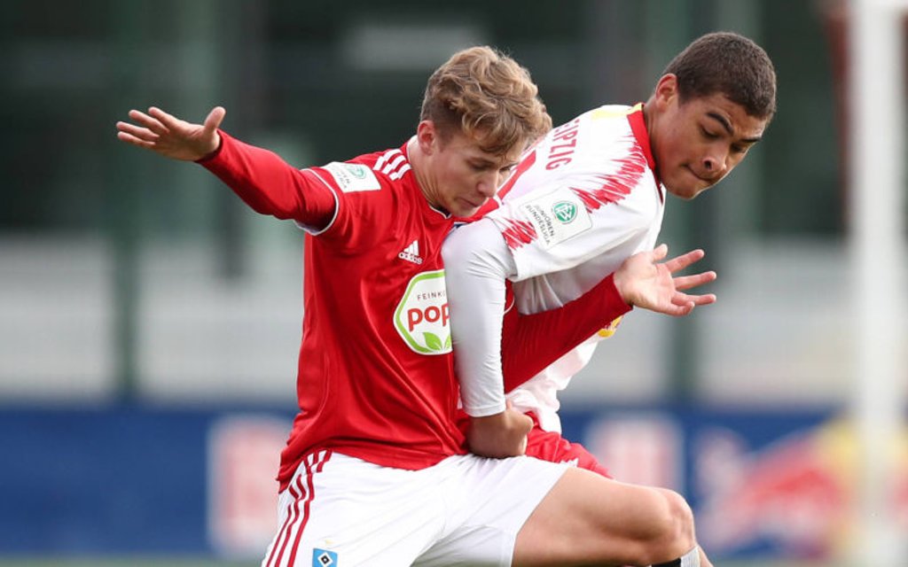 Noah Jean Holm im Spiel gegen den Hamburger SV.
