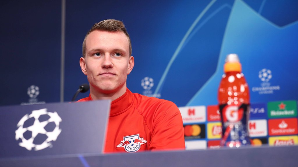 Lukas Klostermann ist schon heißt auf die Champions League mit RB Leipzig.