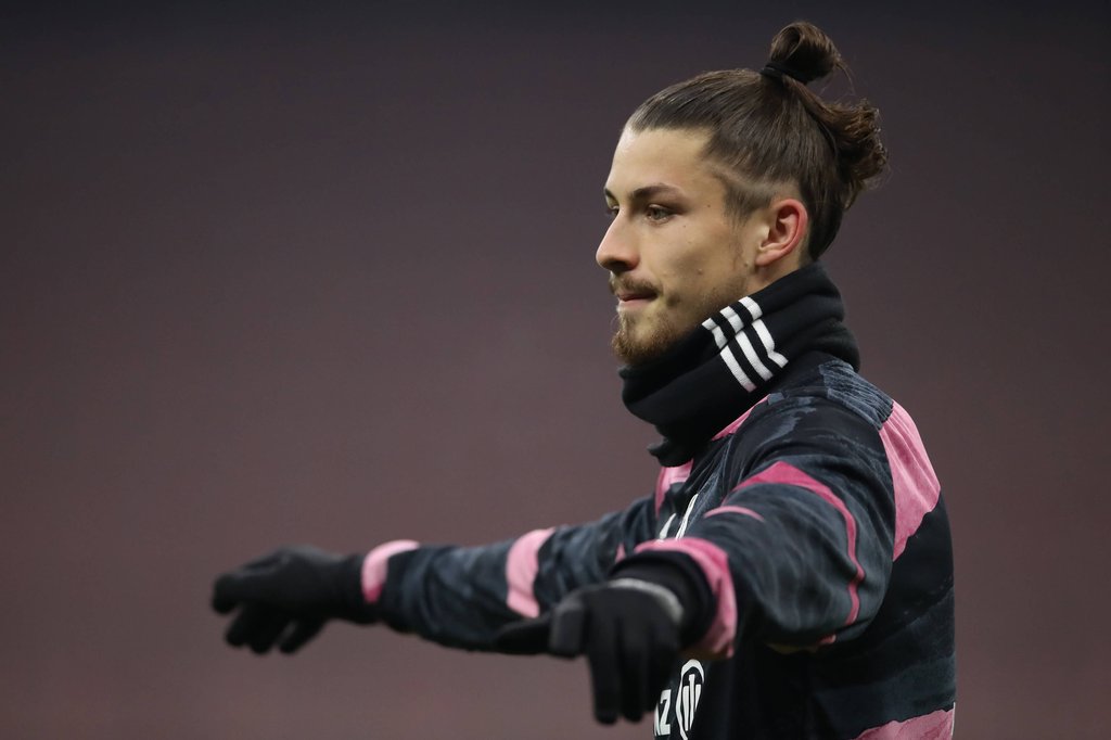 Radu Dragusin spielt für Juventus Turin, kam dort aber erst eine Minute zum Einsatz und soll ein Angebot von RB Leipzig bekommen haben.