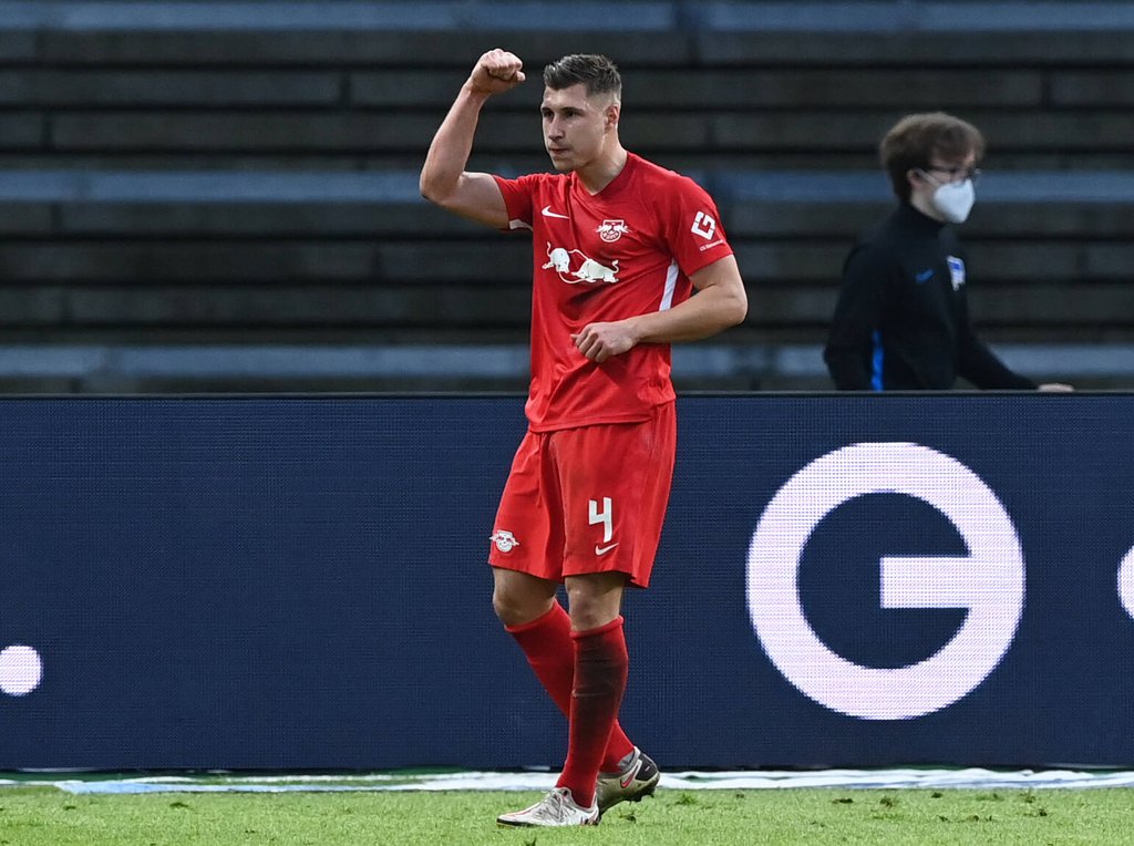 Muskeln gezeigt: Willi Orban und RB Leipzig gegen Hertha.