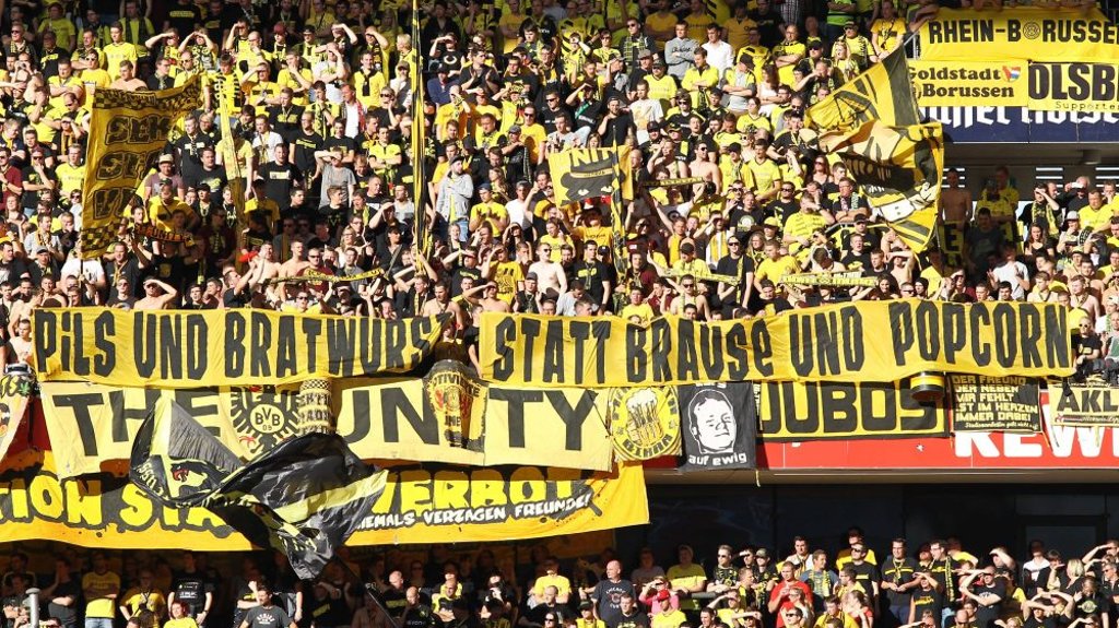 „Pils und Bratwurst statt Brause und Popcorn“. Gegen RB-Leipzig könnte es für Fans des BVB auch „Couch statt Stadion“ heißen.