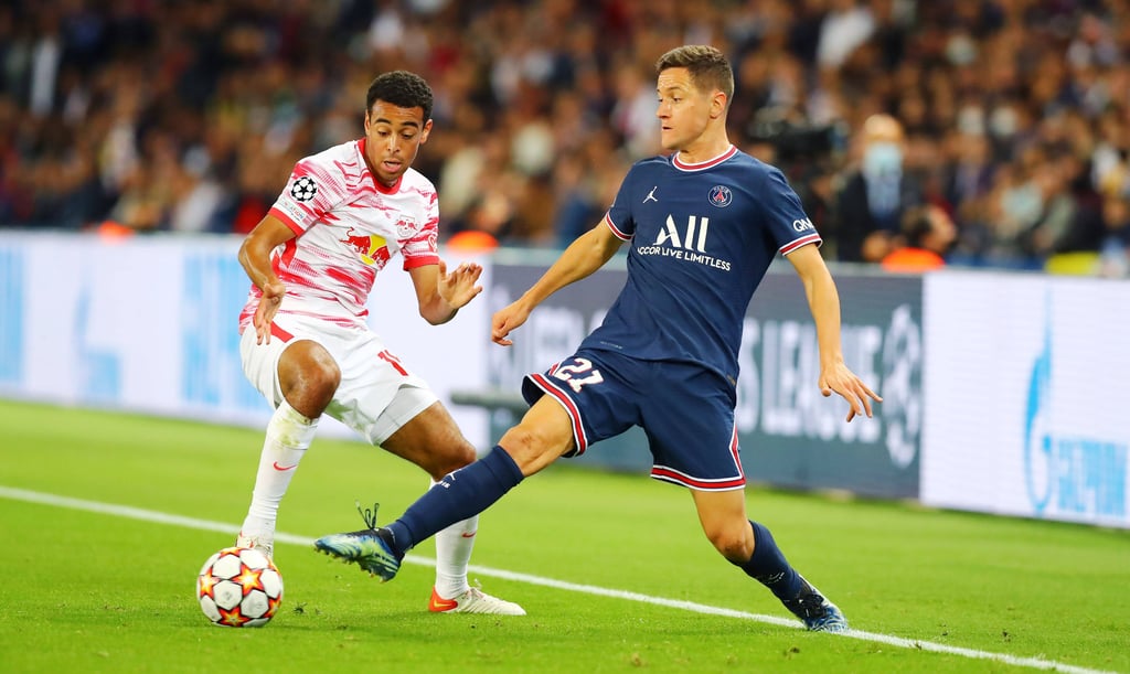 Tyler Adams im Duell mit Ander Herrera von Paris Saint-Germain.