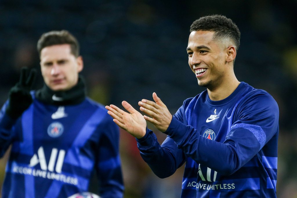 Die deutschen Nationalspieler Julian Draxler und Thilo Kehrer (r.) fallen gegen RB Leipzig aus.