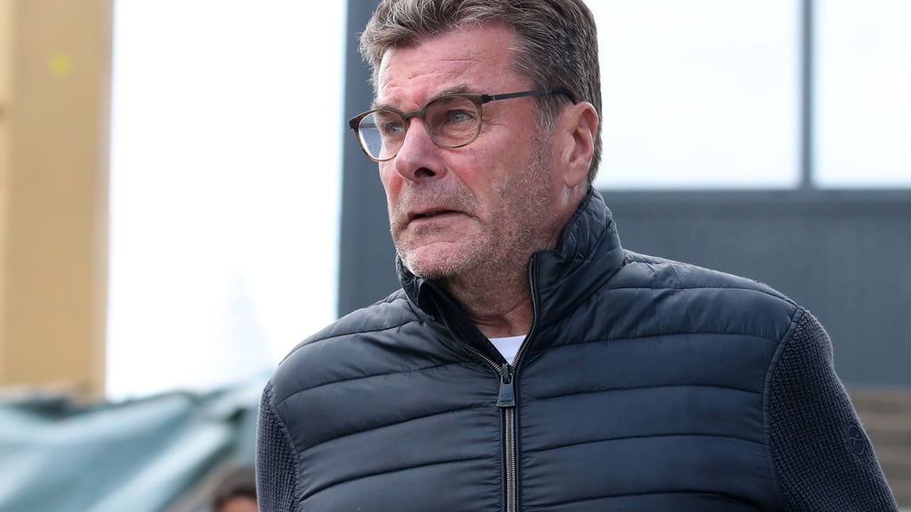 Dieter Hecking würde Tom Krauß gerne beim 1. FC Nürnberg halten.