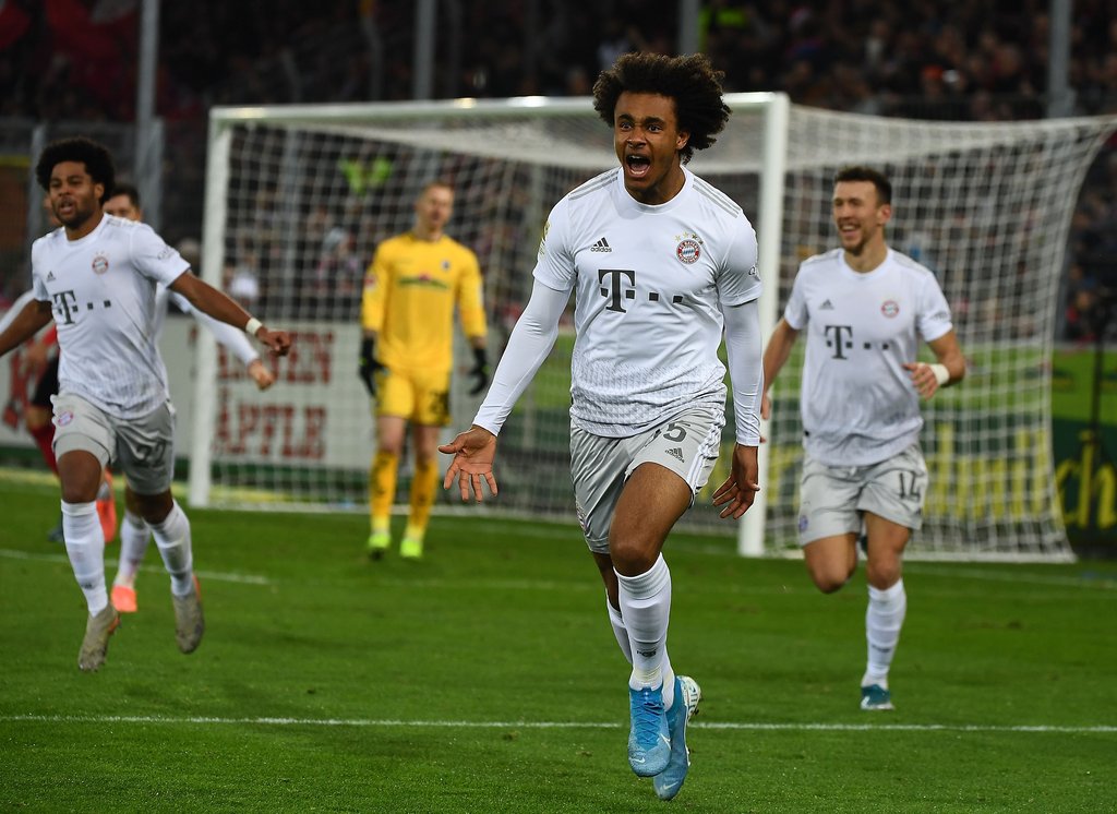 Später Treffer für die Bayern: Schütze Joshua Zirkzee.