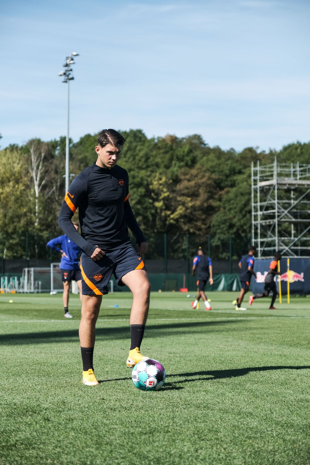 Der 18-Jährige will sich bei RB in der Fußball-Bundesliga etablieren.