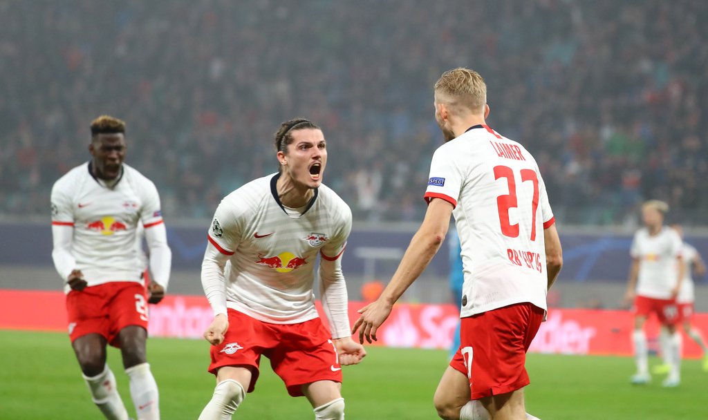 Leipzigs Siegtorschützen Marcel Sabitzer (M.) und Konrad Laimer. 