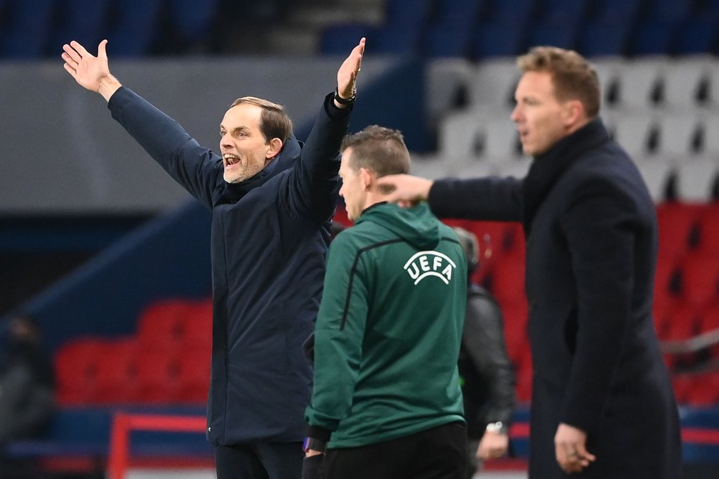 „Stellen Sie diese Frage in der Kabine, wenn Sie die Eier dazu haben”: Thomas Tuchel ist angefressen.