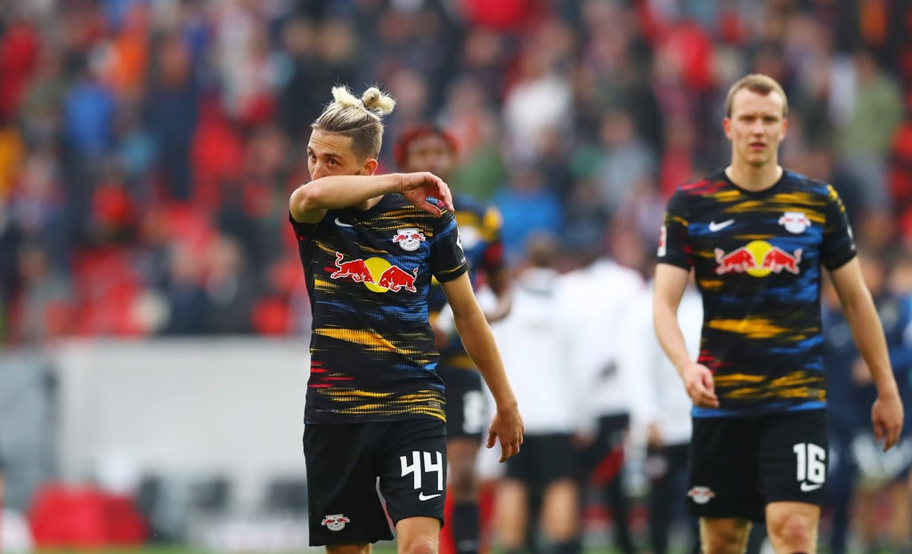 Der zweite Auswärtspunkt: Kein Grund zur Freude für Kevin Kampl und Lukas Klostermann